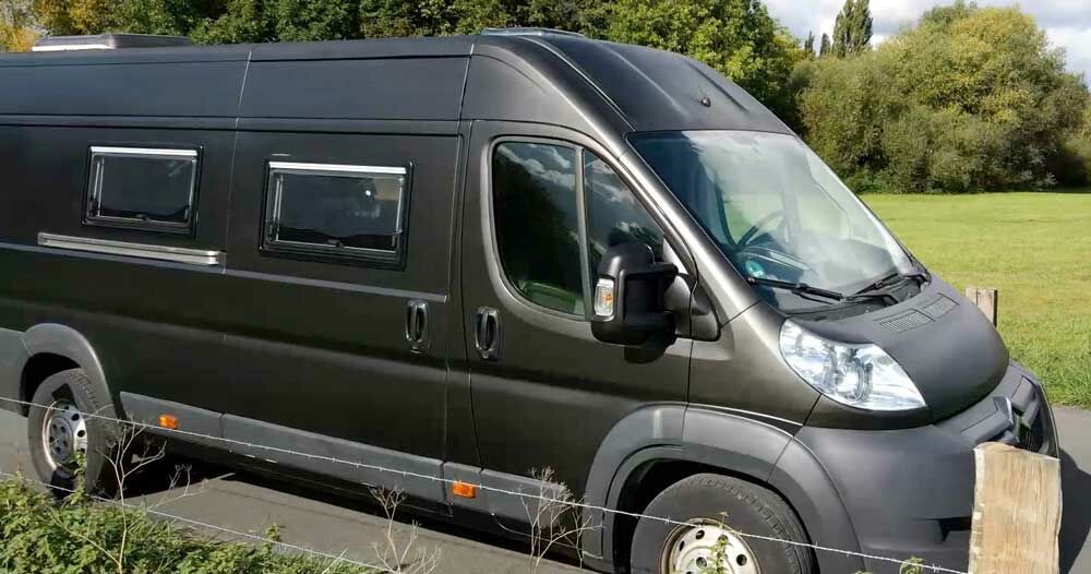 Wohnmobil lackieren mit Mipa Protector Komplettlackierung