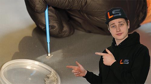 kleine reparatur mit dem lackstift