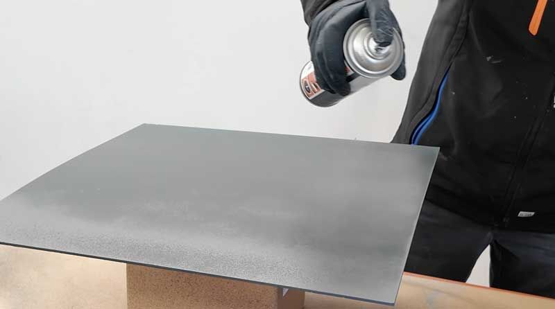 PVC Kunststoffplatte lackieren