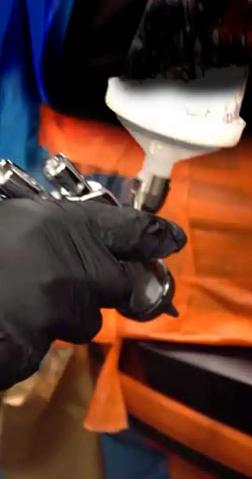 Smart Repair mit Lackierpistole